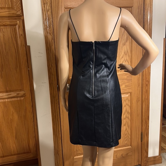 Black Faux Leather Bodycon Mini Dress with Silver Exposed Back Zipper Sm… - Picture 4 of 12